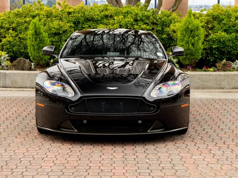Used 2015 Aston Martin V12 Vantage S image 6