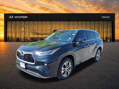 Used 2021 Toyota Highlander XLE