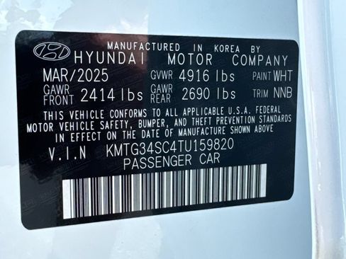 Used 2026 Genesis G70 2.5T Prestige AWD/4WD image 36