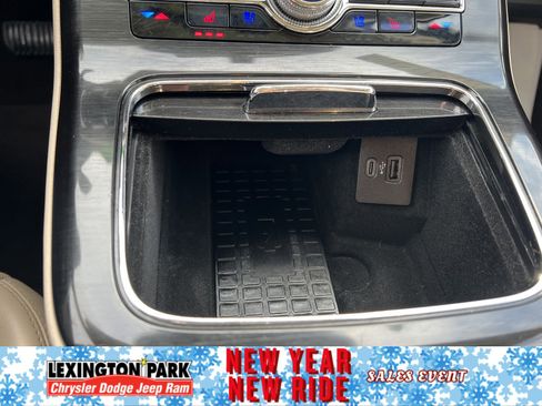 Used 2021 Lincoln Nautilus Reserve image 23