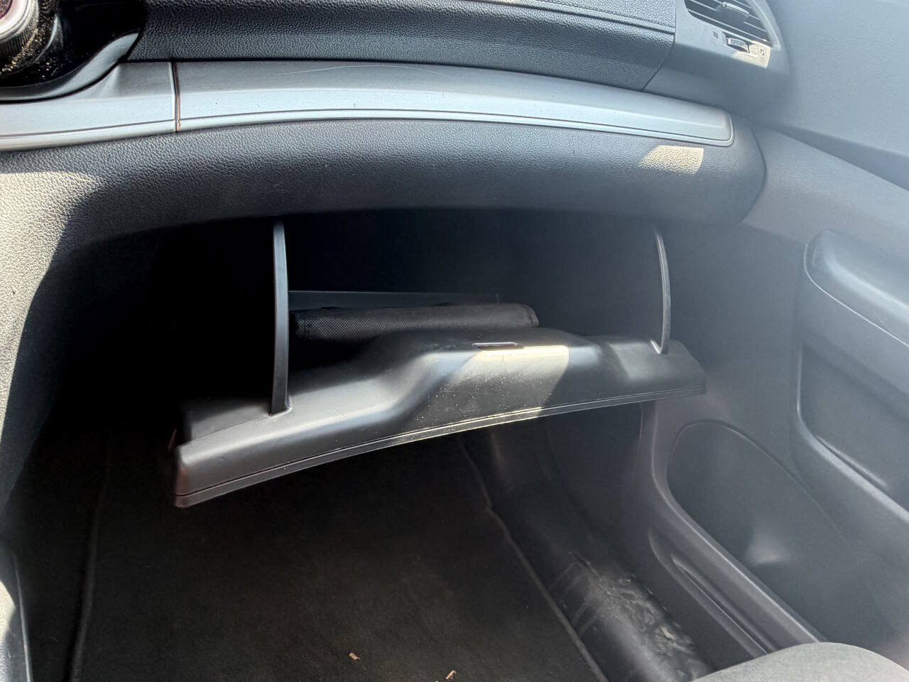 Used 2016 Honda CR-V LX image 24