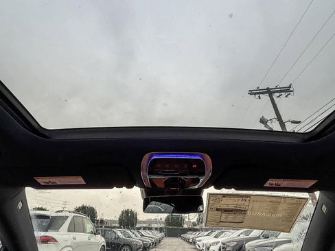 New 2025 Mercedes-Benz S 500 4MATIC image 16