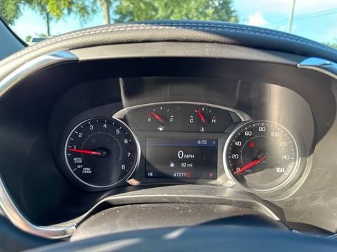 Used 2025 Chevrolet Blazer LT FWD image 28