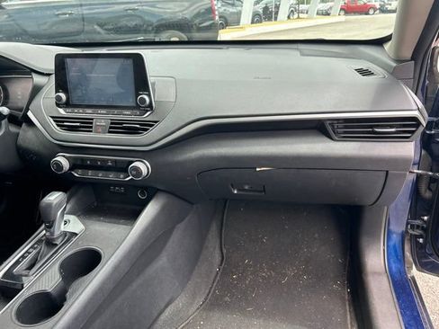 Used 2020 Nissan Altima 2.5 S FWD image 12