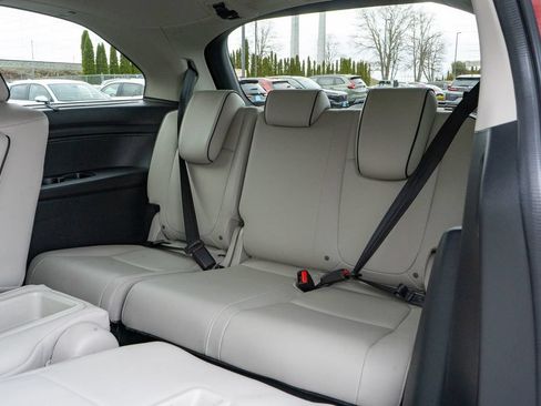 New 2026 Honda Odyssey Touring image 12