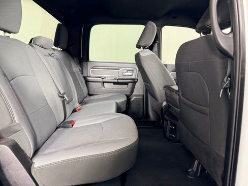 Used 2023 RAM 2500 Big Horn w/ Level 1 Equipment Group image 30