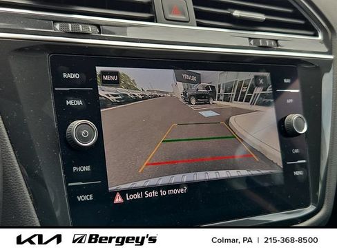 Used 2019 Volkswagen Tiguan SEL Premium w/ 3rd Row Seat Package AWD/4WD image 20