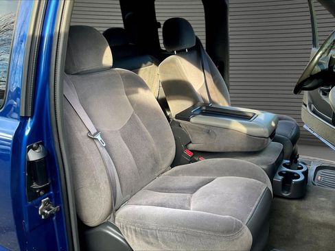 Used 2004 GMC Sierra 1500 SLE w/ Light Duty Power Package image 24