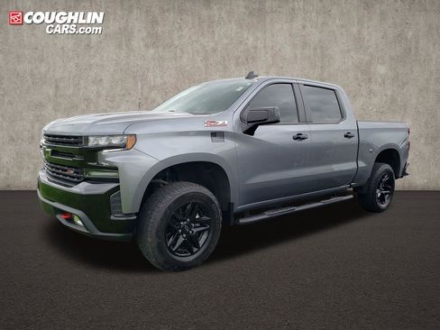 Used 2022 Chevrolet Silverado 1500 LT Trail Boss w/ Bed Protection Package AWD/4WD image 2