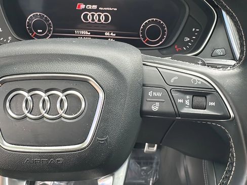 Used 2018 Audi SQ5 Prestige w/ Prestige Package AWD/4WD image 34