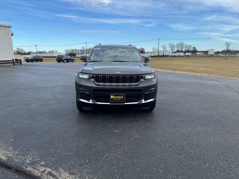 Used 2022 Jeep Grand Cherokee L Limited image 8