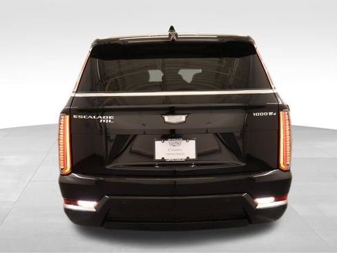 New 2026 Cadillac Escalade IQL Luxury image 3