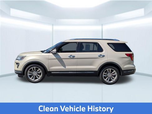 Used 2018 Ford Explorer Limited FWD image 2