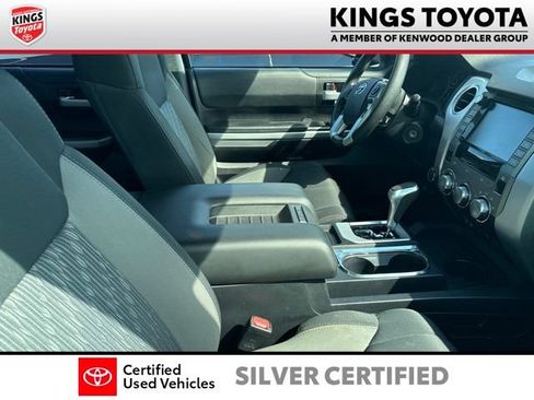 Used 2020 Toyota Tundra SR5 w/ SR5 Convenience Package AWD/4WD image 8