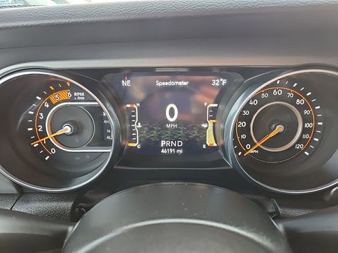 Used 2022 Jeep Wrangler Unlimited Sport image 48