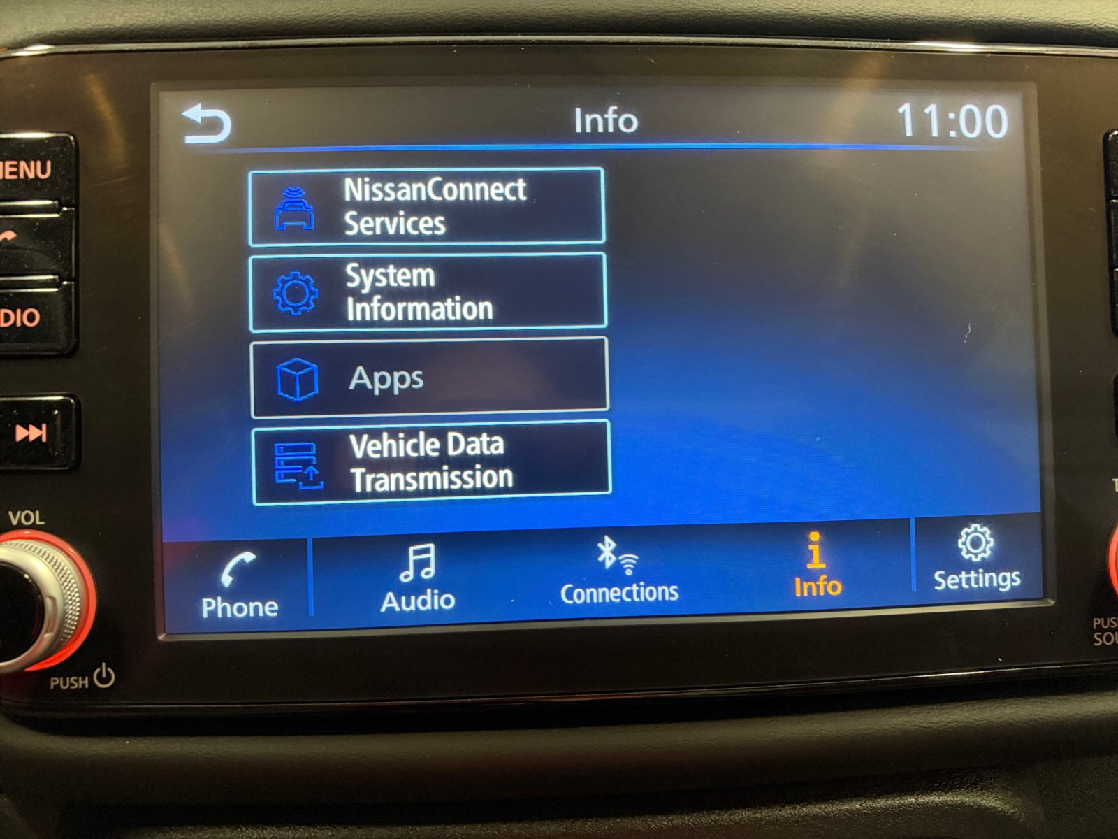 Used 2023 Nissan Kicks SR w/ SR Premium Package FWD image 34