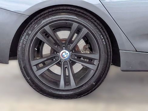 Used 2018 BMW 340i Gran Turismo xDrive w/ Executive Package image 12