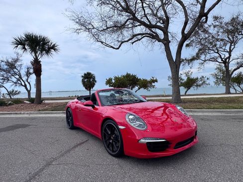 Used 2013 Porsche 911 Carrera S image 15