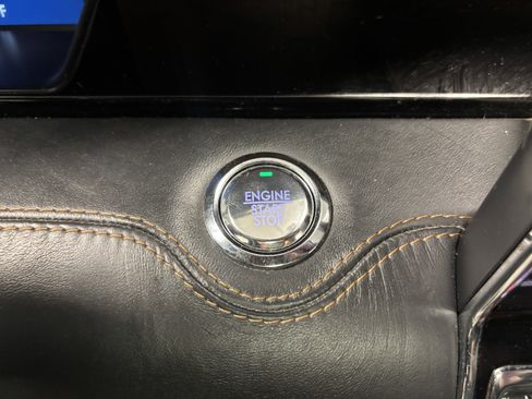 Used 2022 Lincoln Navigator L Black Label image 28