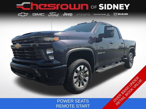 Used 2024 Chevrolet Silverado 2500 Custom w/ Custom Value Package AWD/4WD image 9