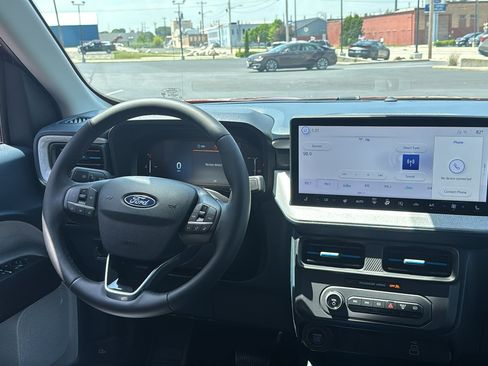 New 2026 Ford Maverick XLT w/ XLT Luxury Package AWD/4WD image 27