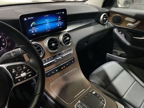 Used 2022 Mercedes-Benz GLC 300 4MATIC image 8