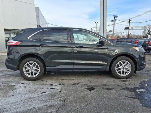 Certified 2022 Ford Edge SEL w/ Convenience Package image 7