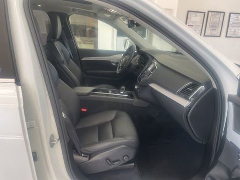 Certified 2023 Volvo XC90 B5 Core w/ Climate Package image 14