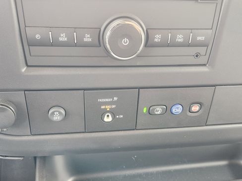 New 2024 Chevrolet Express 2500 w/ Driver Convenience Package image 19