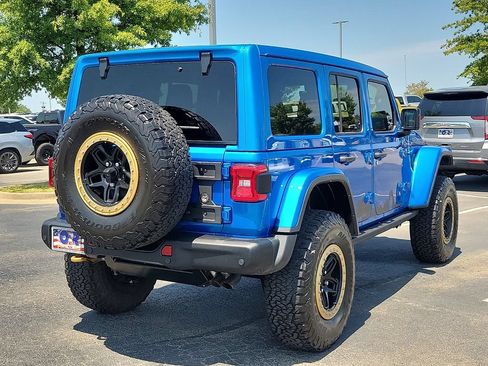 Used 2022 Jeep Wrangler Unlimited Rubicon AWD/4WD image 5