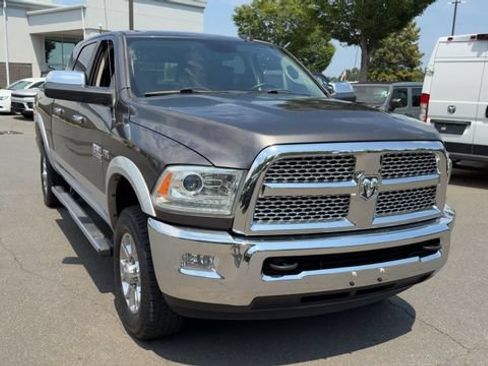 Used 2015 RAM 2500 Laramie w/ Protection Group AWD/4WD image 3