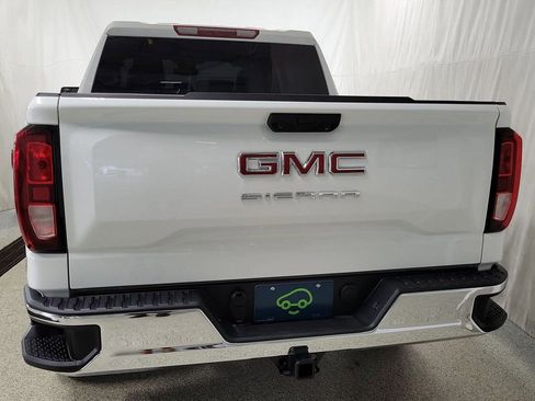 Certified 2024 GMC Sierra 1500 Pro w/ Pro Value Package image 5