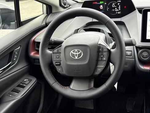 New 2026 Toyota Prius Plug-In Hybrid FWD image 19