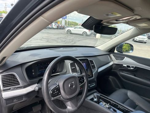 Used 2023 Volvo XC90 B5 Core w/ Protection Package Premier AWD/4WD image 13