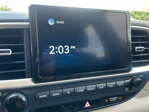 Used 2021 Hyundai Venue w/ Cargo Package FWD image 20