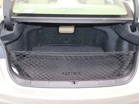 Used 2014 Toyota Avalon Limited FWD image 13