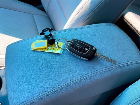 Used 2017 Hyundai Tucson SE AWD/4WD image 15
