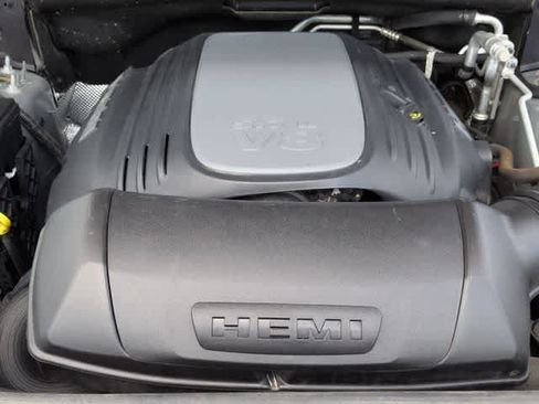Used 2022 Dodge Durango R/T w/ Blacktop Package AWD/4WD image 14