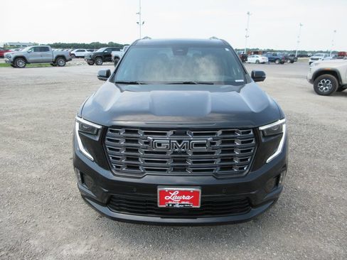 New 2026 GMC Acadia Denali Ultimate AWD/4WD image 11