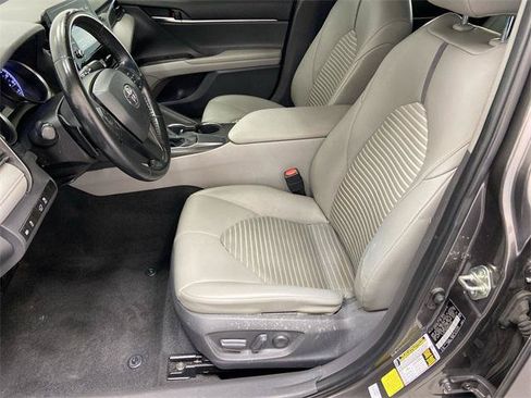 Certified 2021 Toyota Camry SE FWD image 12
