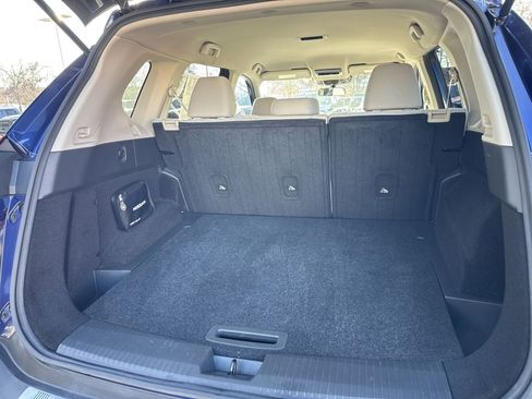 Used 2021 Nissan Rogue SV image 31