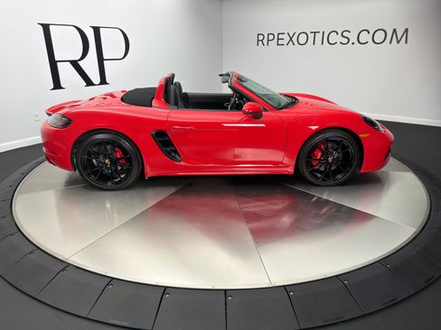 Used 2023 Porsche 718 Boxster S RWD image 9