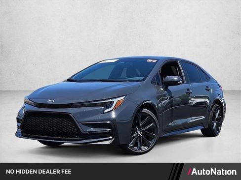 Used 2024 Toyota Corolla SE w/ SE Premium Package FWD image 1