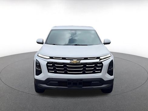 Used 2025 Chevrolet Equinox LT FWD image 4