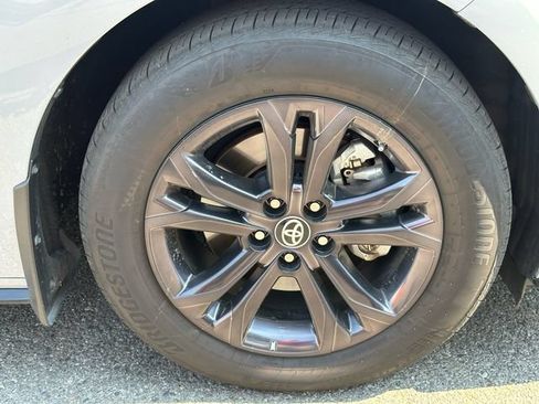 Used 2024 Toyota Sienna XSE w/ XSE Premium Package AWD/4WD image 16