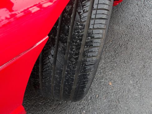 Used 2003 Ford Thunderbird image 28