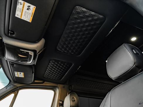 Used 2025 Mercedes-Benz Sprinter 3500 image 38