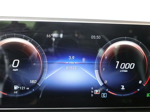 Used 2022 Mercedes-Benz GLE 350 4MATIC image 10