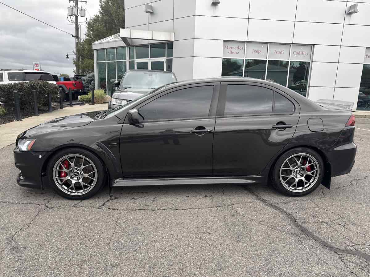Used 2014 Mitsubishi Lancer Evolution MR AWD/4WD image 10