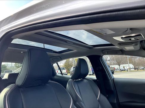 Used 2024 Toyota Prius Limited image 22